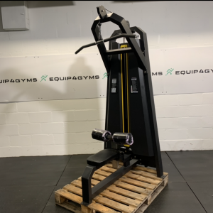 E4G Lat Pulldown