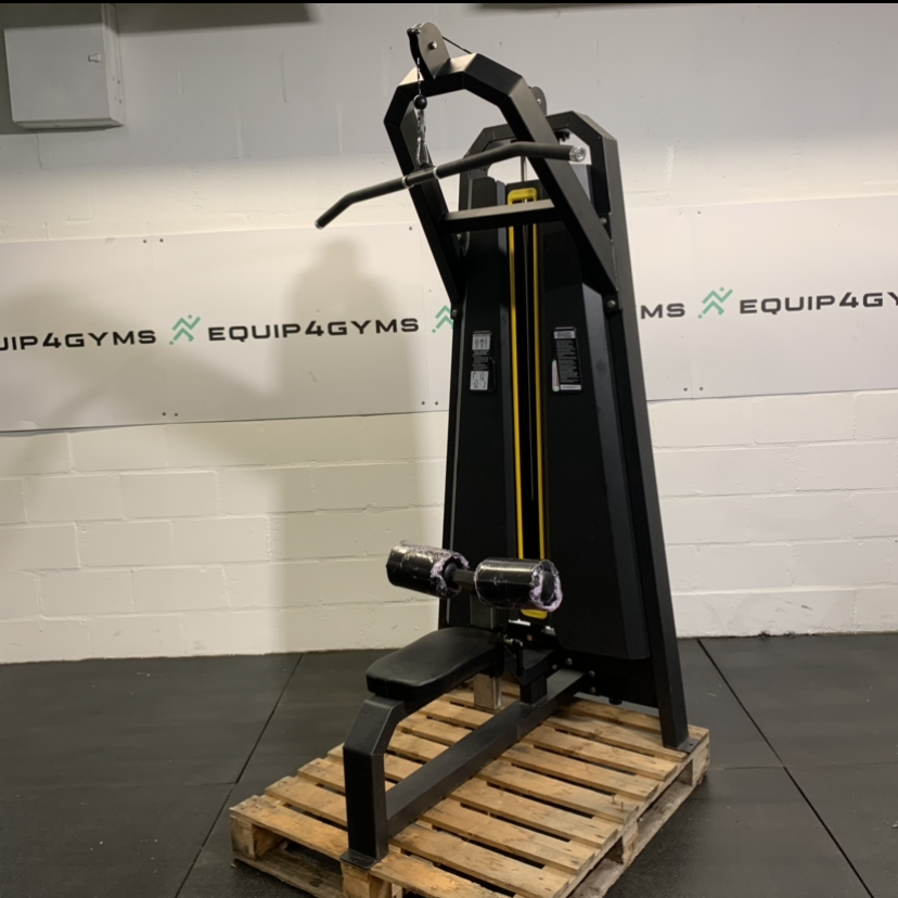 E4G Lat Pulldown