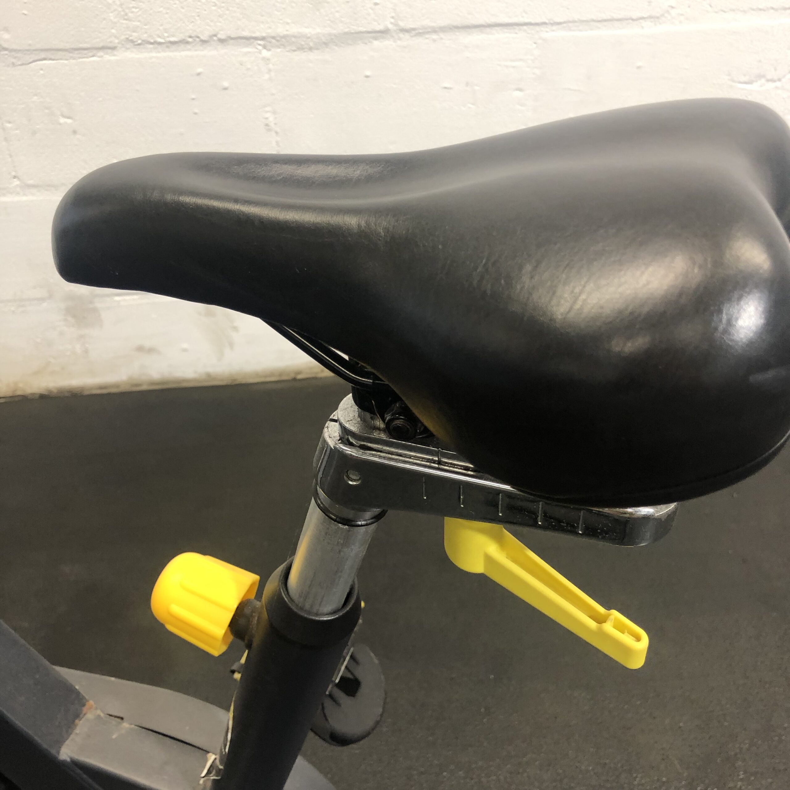 Pulse Group Cycle Spin Bike - Image 4