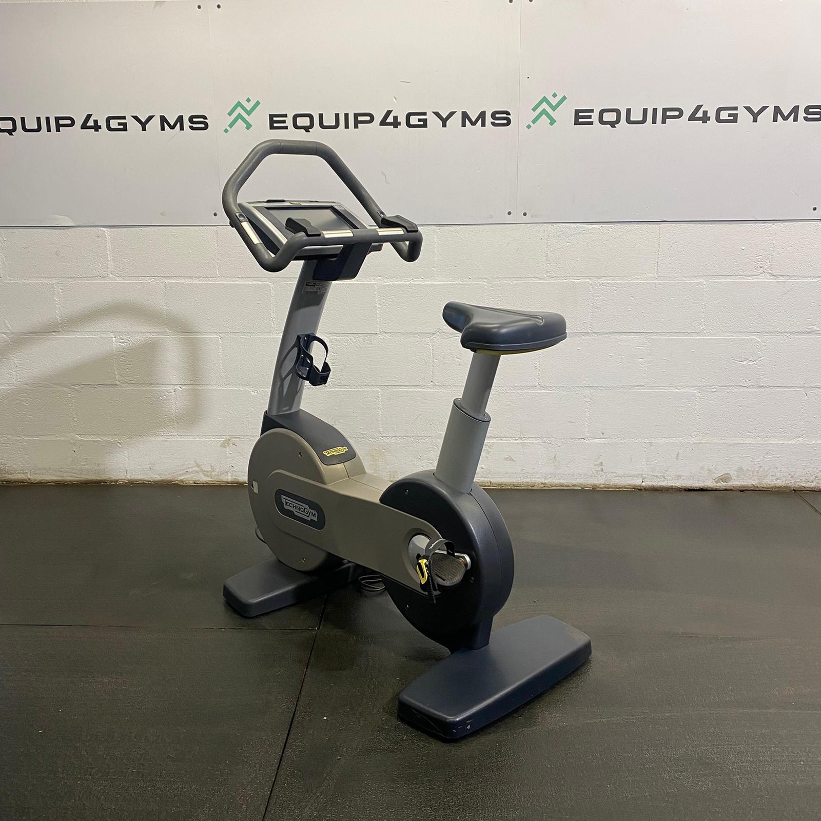 Technogym Excite 700 Upright Bike