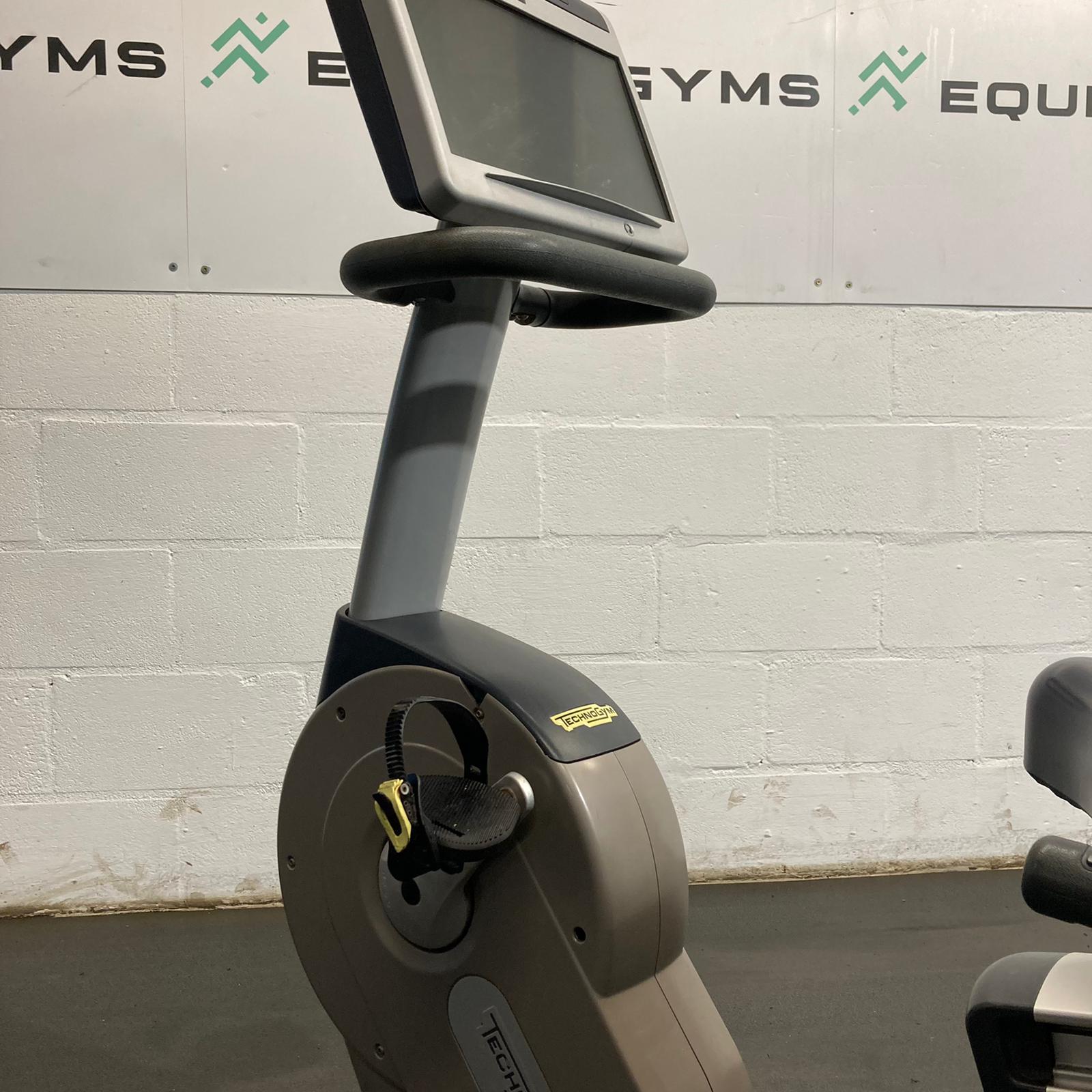 Technogym Excite 700 Recumbent Bike - Image 3
