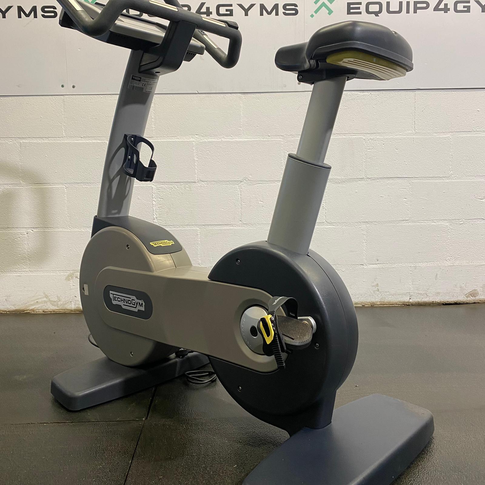 Technogym Excite 700 Upright Bike - Image 3