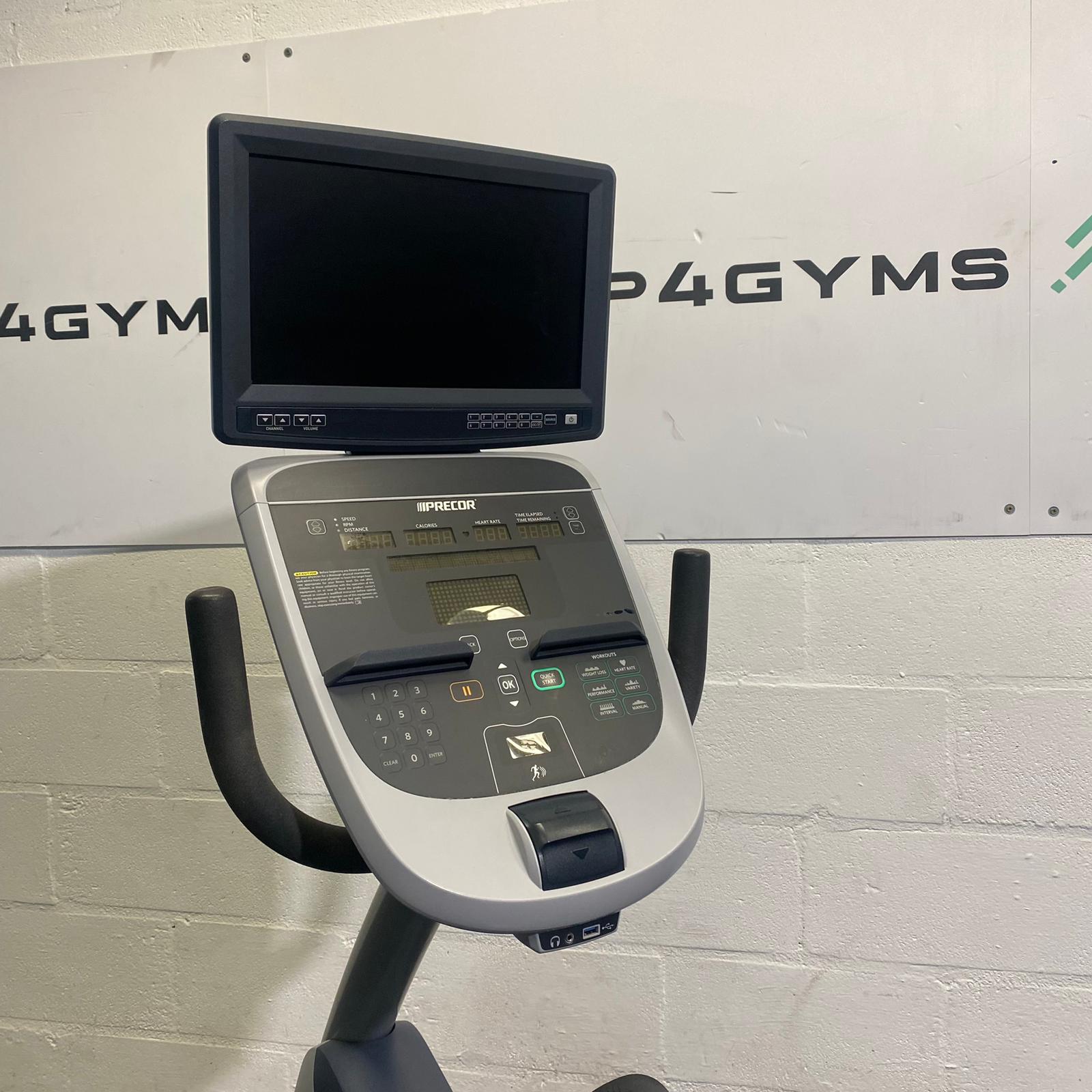PRECOR RBK 835 Recumbent Bike w/P30 monitor - Image 4