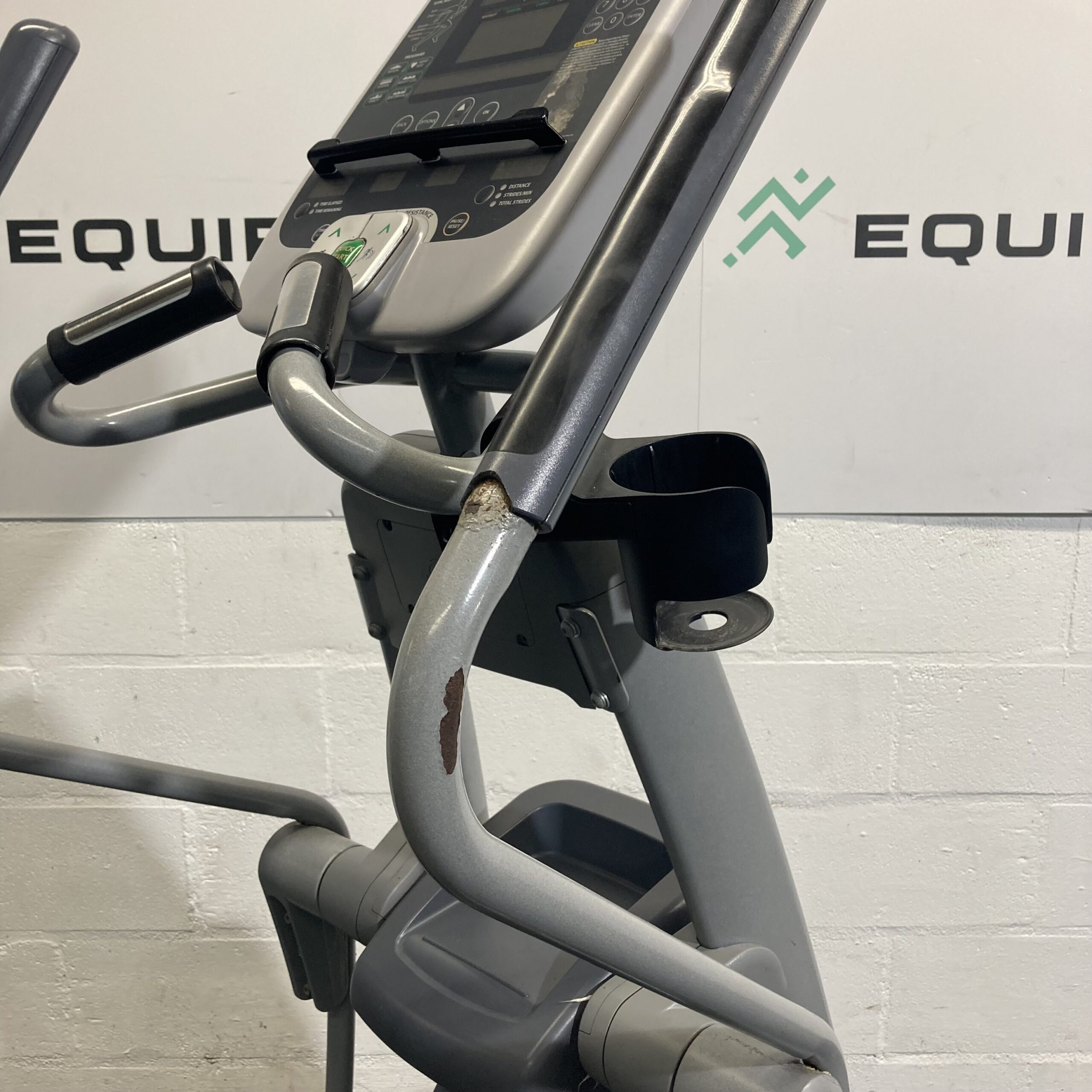 Precor EFX 576i Cross Trainer - Image 4