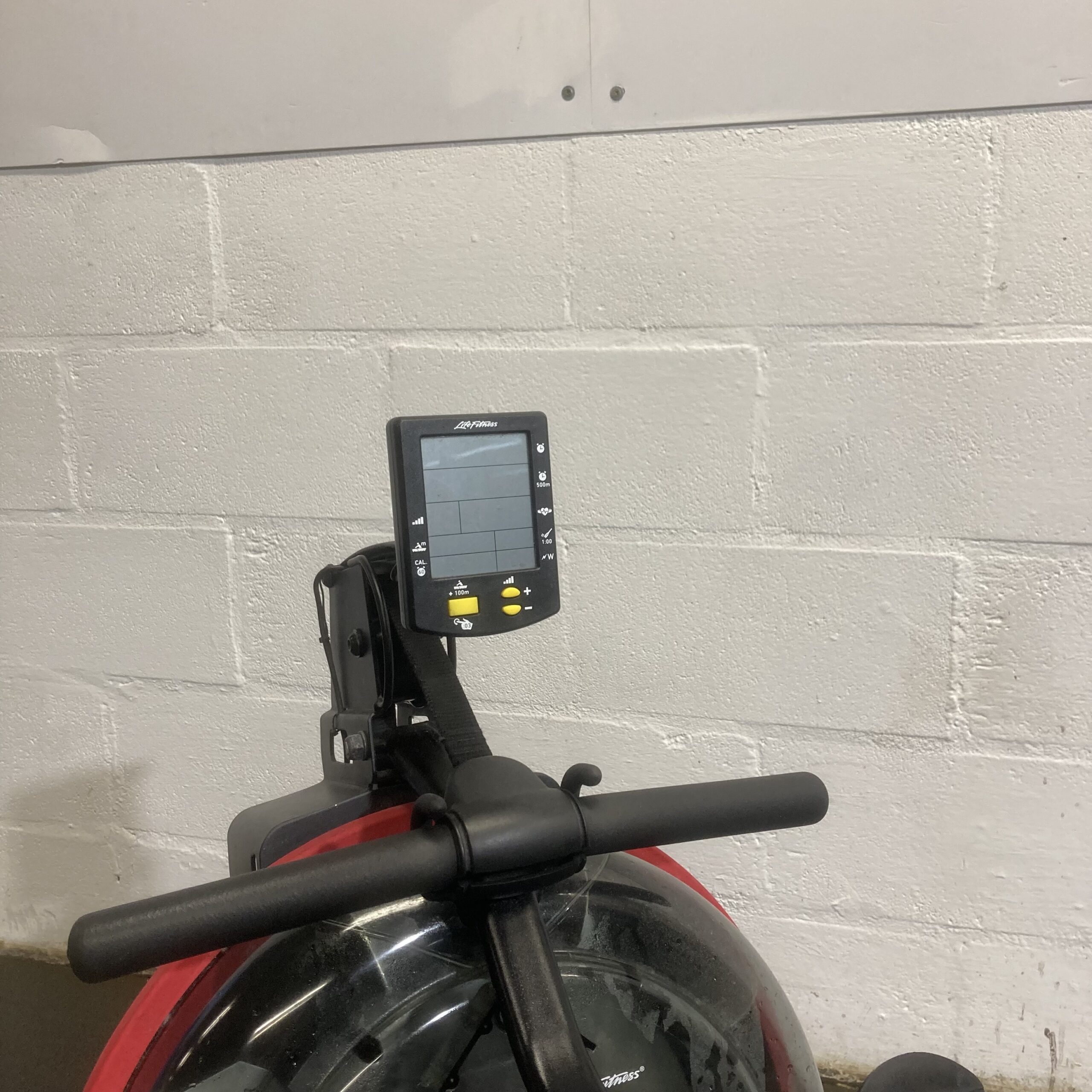 Life Fitness GX Rower - Image 4