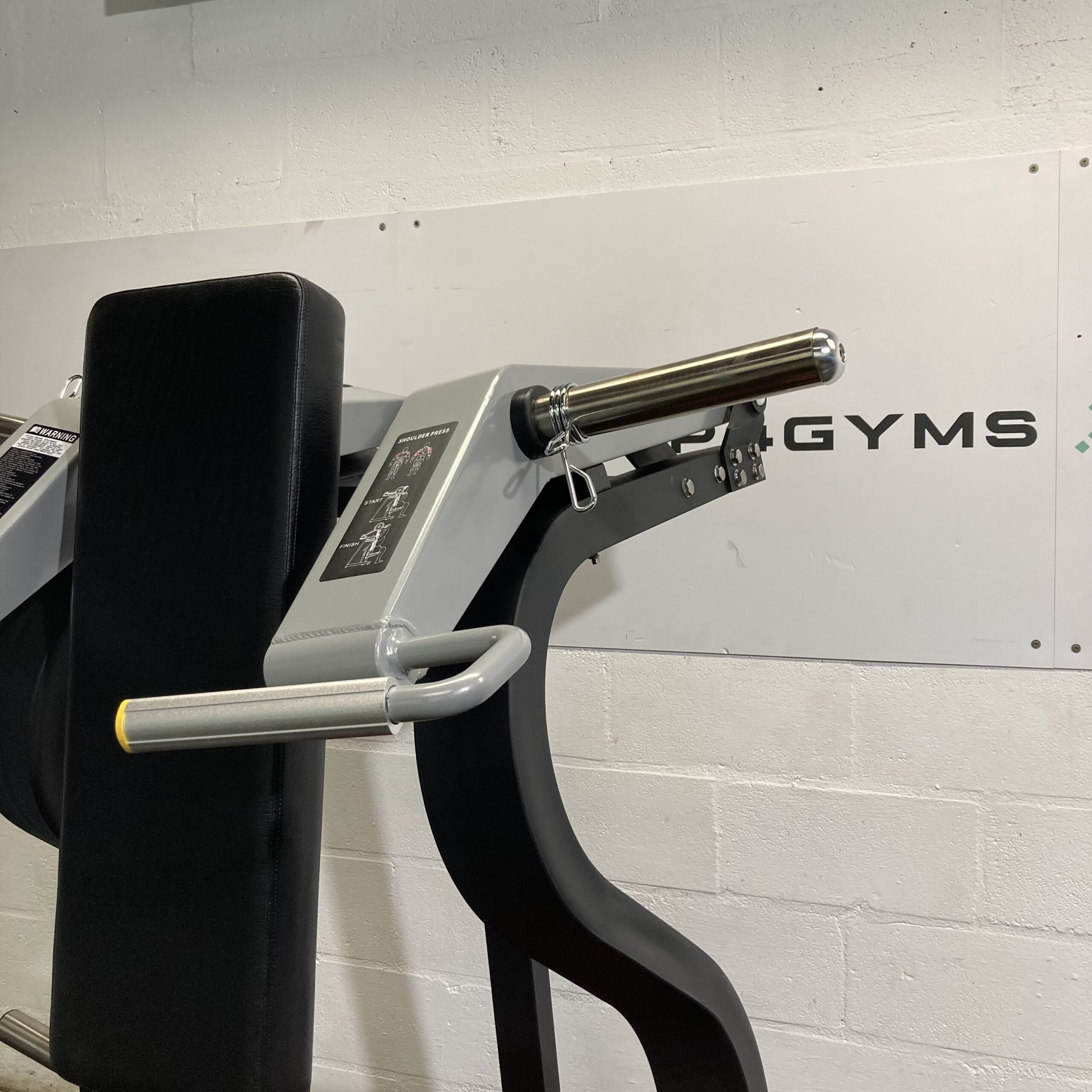 E4G Plate Loaded Shoulder Press - Image 3