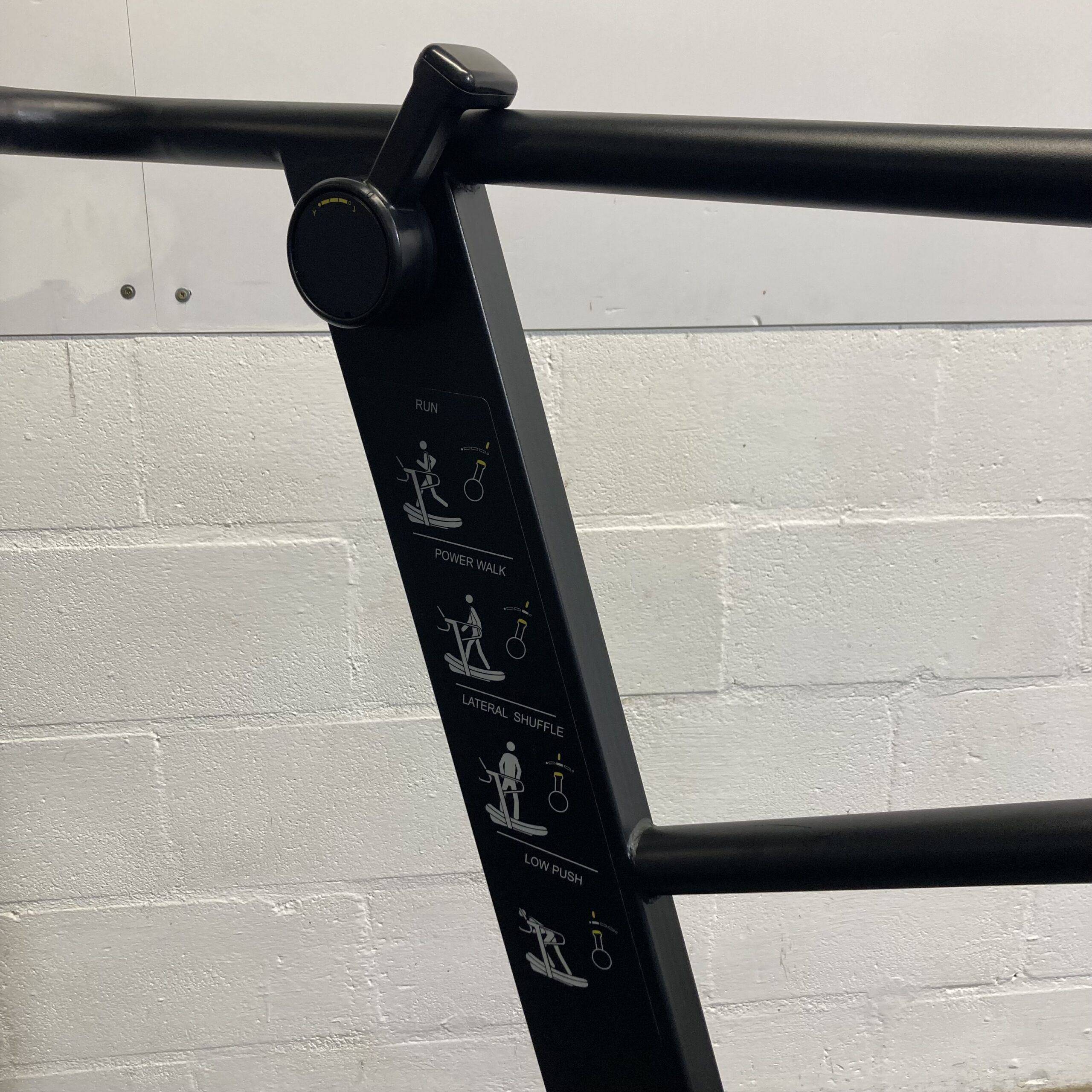 STUN HIIT Curved Treadmill( New in the box ) - Image 6