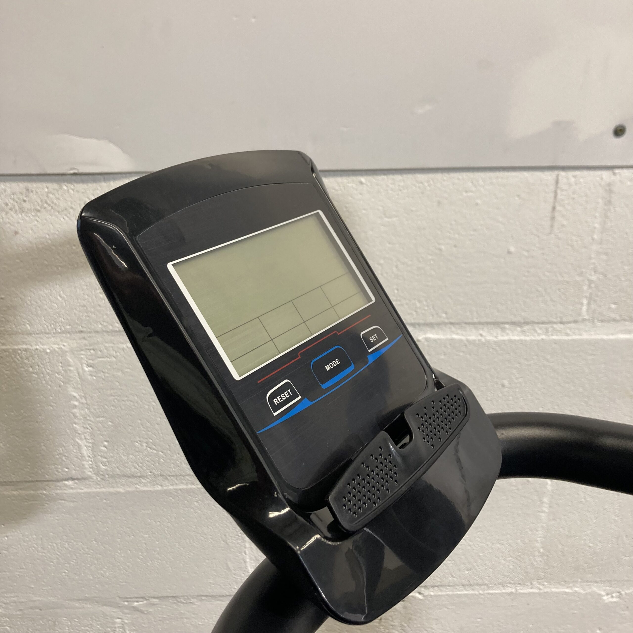 STUN HIIT Curved Treadmill( New in the box ) - Image 8