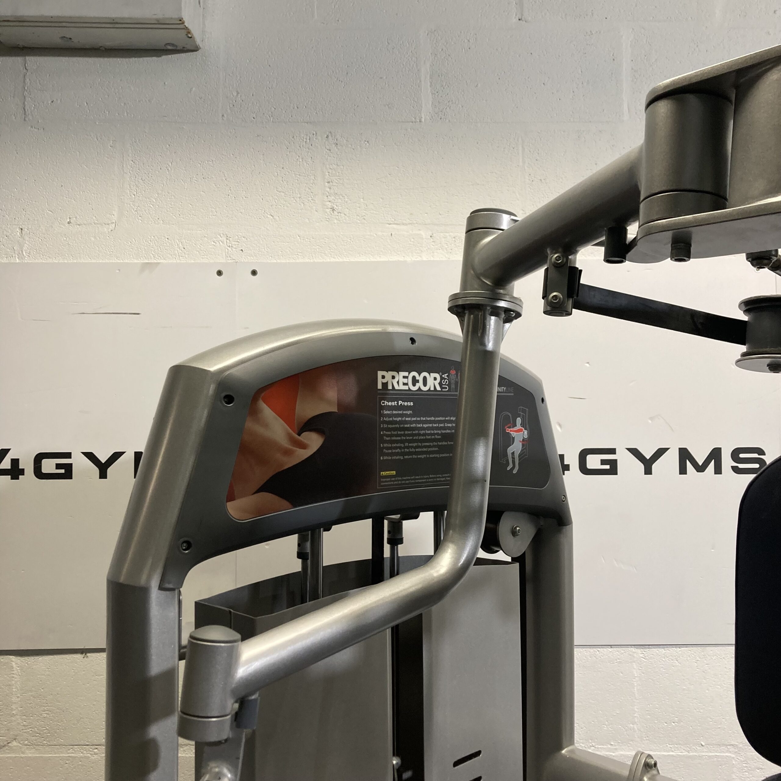 Precor Infinity Chest Press - Image 3