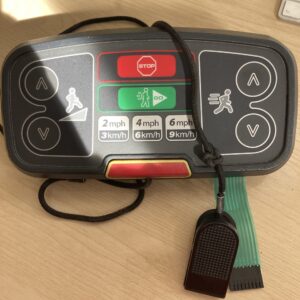 AK58-00036-0000 Life Fitness Treadmill Activity Console 118E-00001-0236 RevC B0073/B0096/B0097