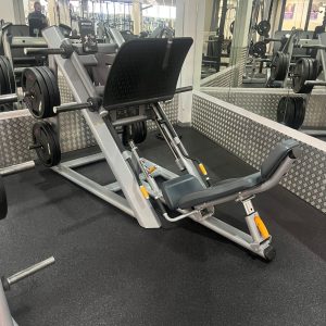 Precor Discovery Leg Press