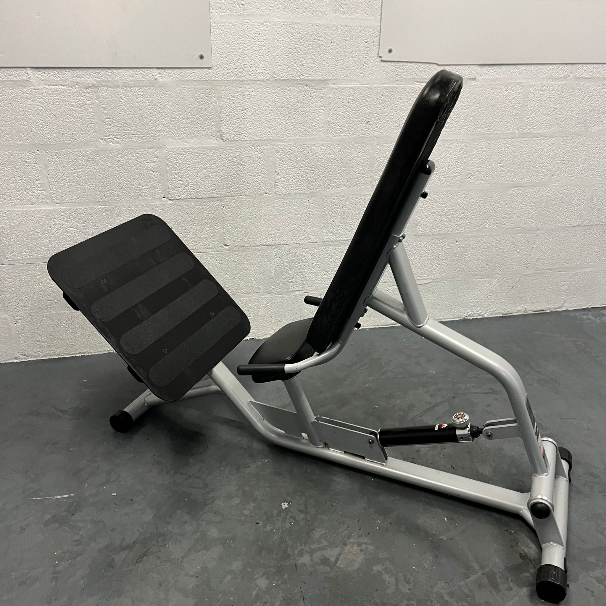 Pulse Circuit Hydraulic Leg Press - Image 3